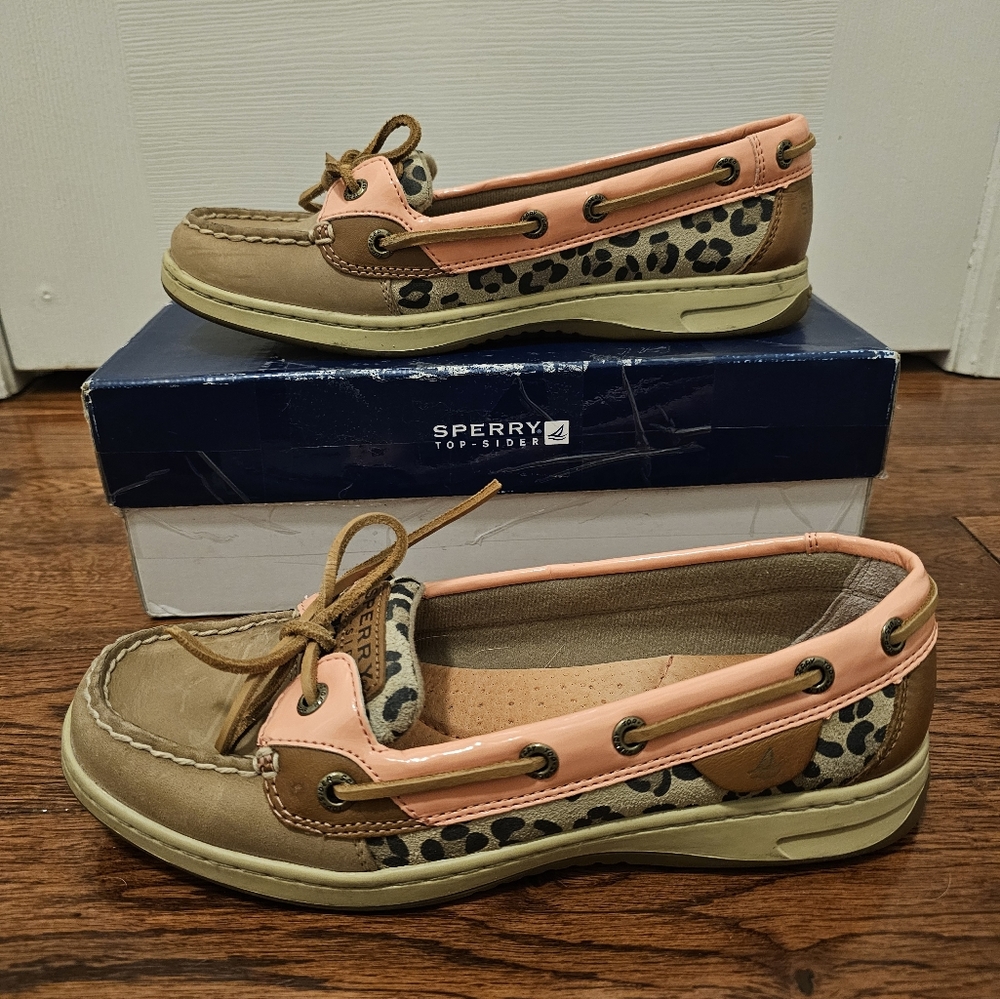 Sperry Angelfish Linen